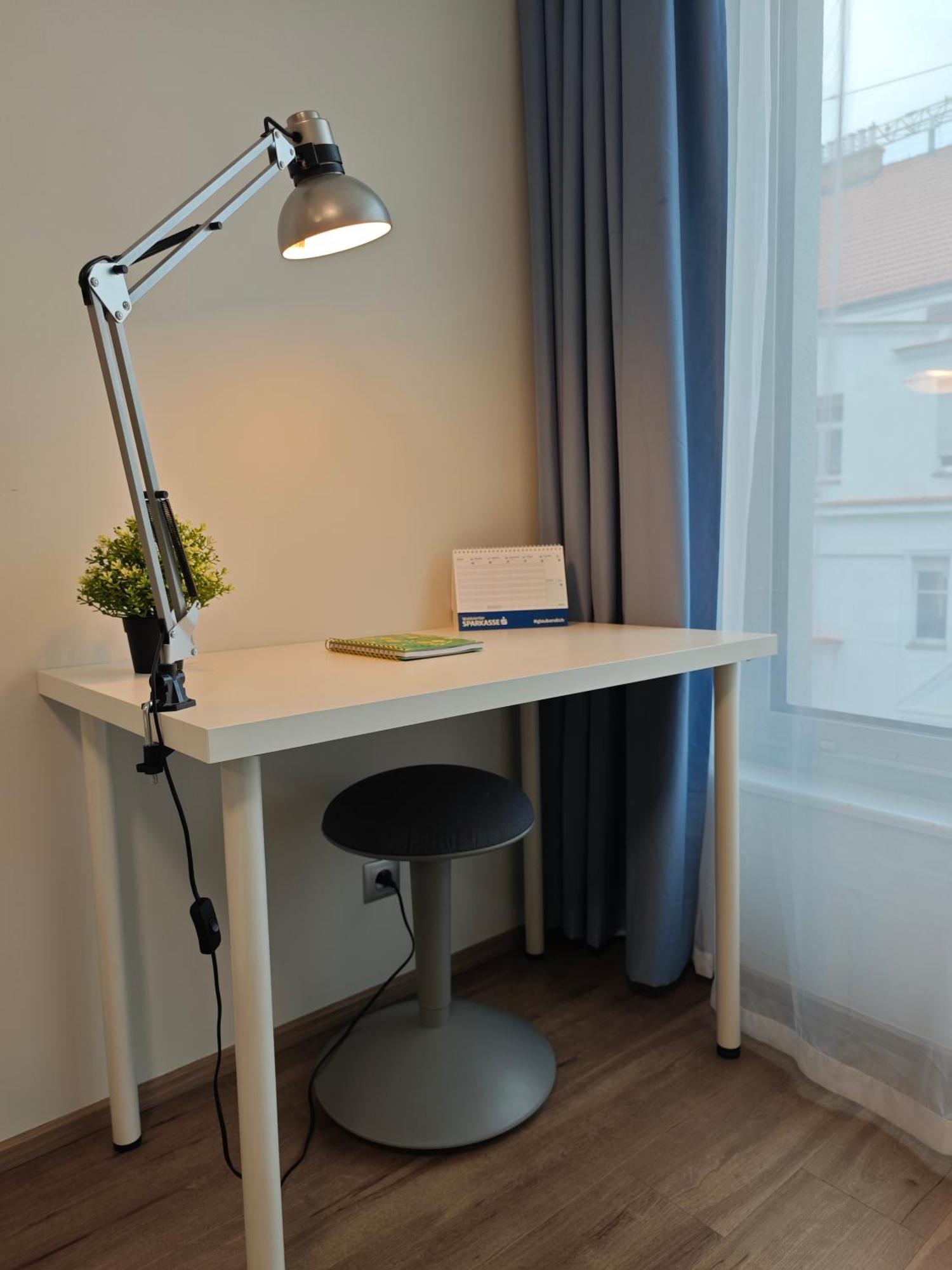 Comfort Flat With Great Location Прага Экстерьер фото